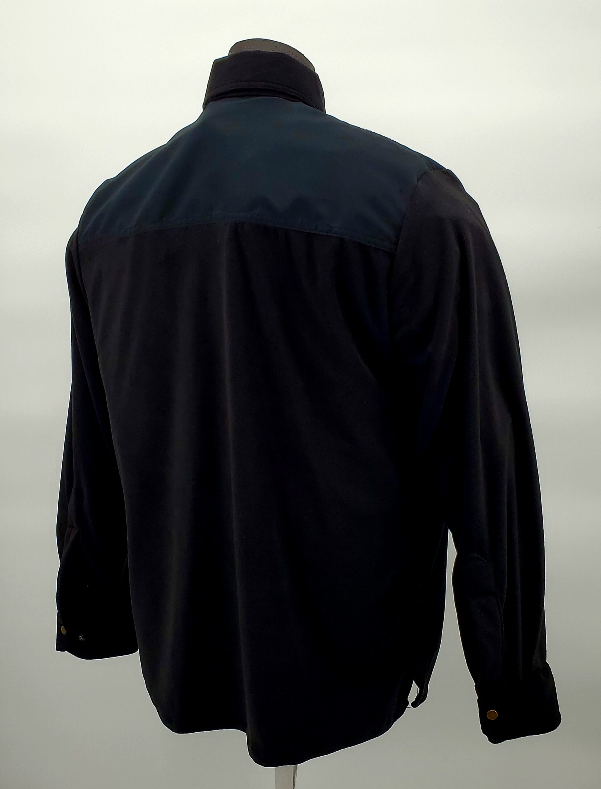 The Micro-Fleece Shacket - Image 3